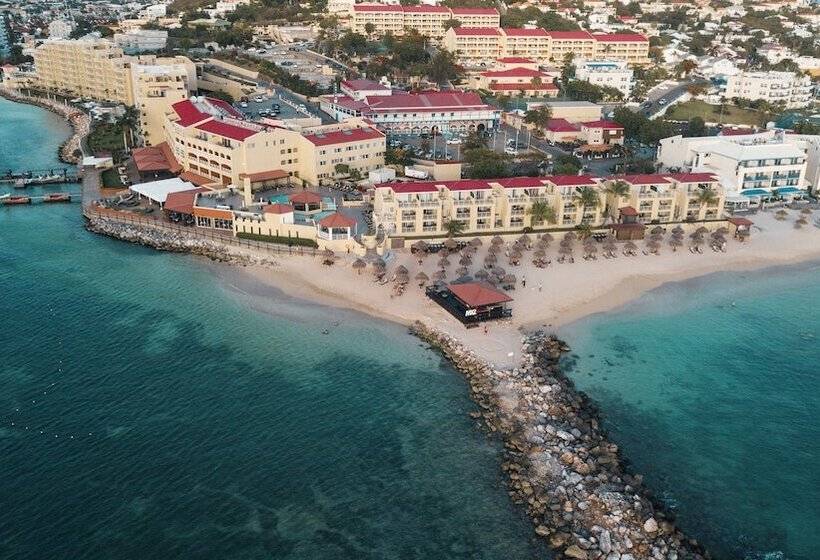The Villas At Simpson Bay Resort