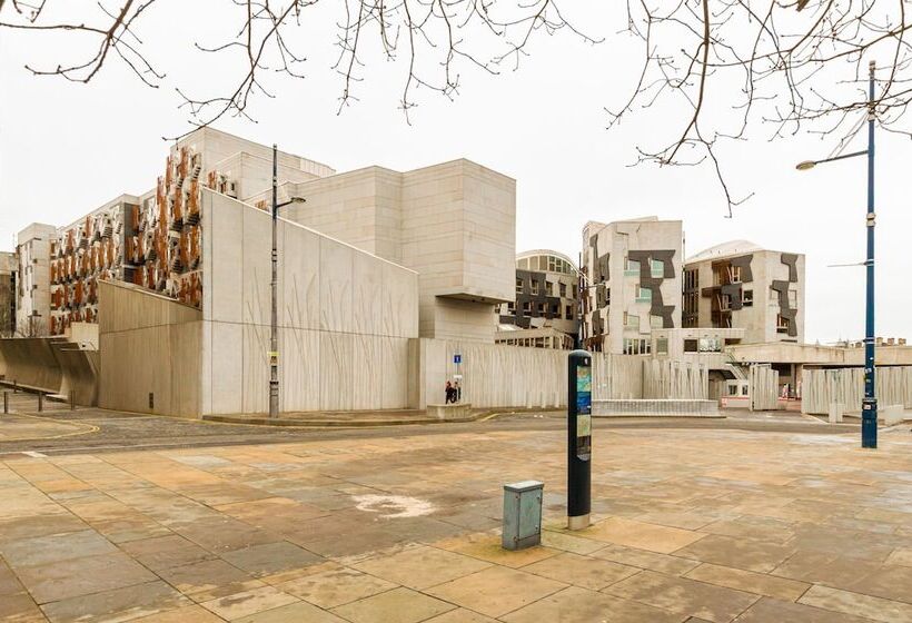 Tony Asga   Tony S Apartments