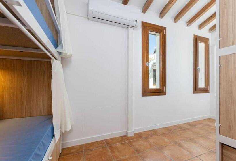Urban Hostel Palma Albergue Juvenil Youth Hostel