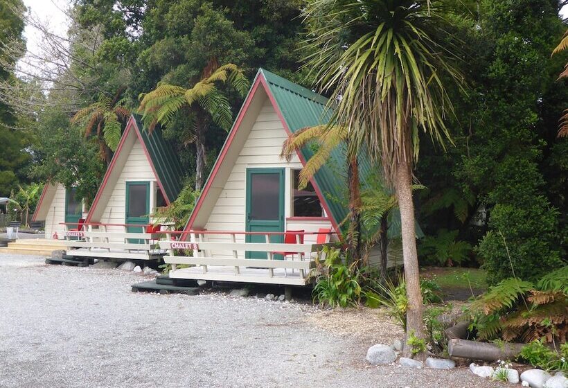 Westport Kiwi Holiday Park & Motels