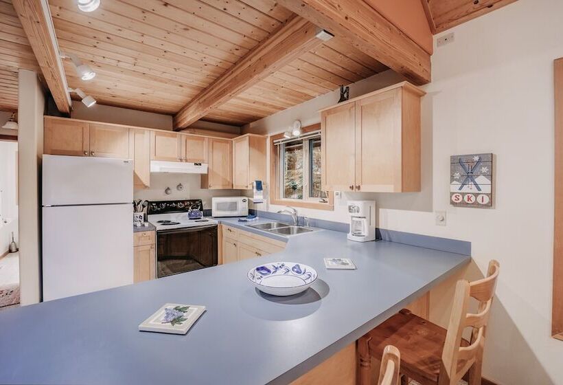 75sl   Wifi   Bbq   Pets Ok   Sleeps 6 2 Bedroom Home By Redawning