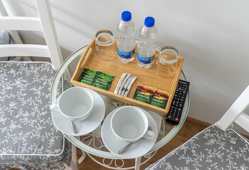 Tashayak Otel Hostel