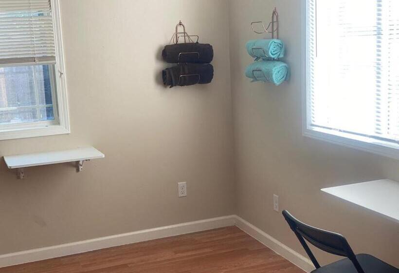 旅馆 Whole Family Barrette