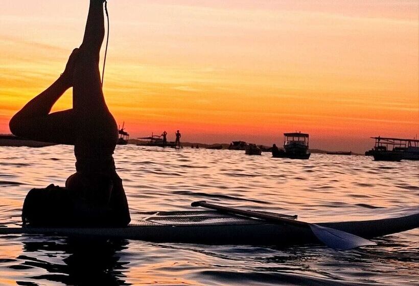 旅馆 Vila Barra Porto