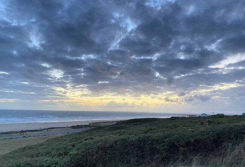 Beautiful 1 Bed Studio In Porthcawl Near Beach