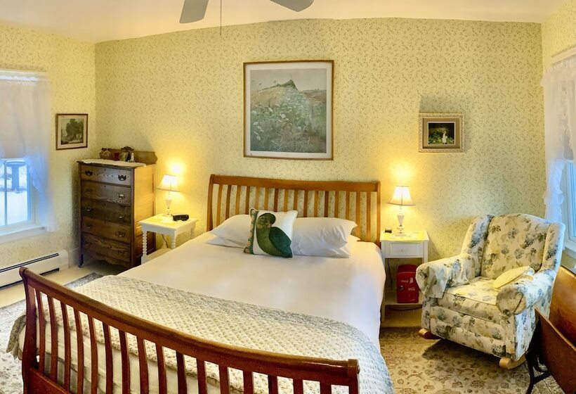 مبيت وإفطار Elsa S Inn On The Harbor