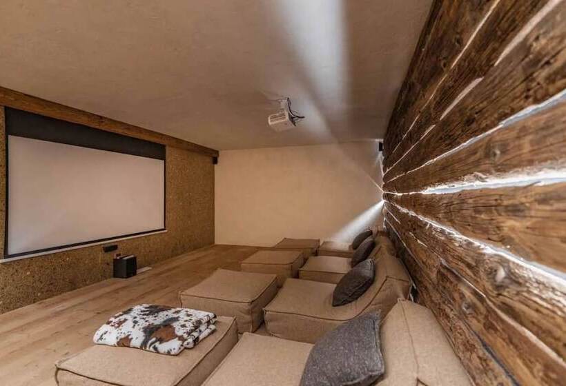 Bed and Breakfast Fantastic Chalet