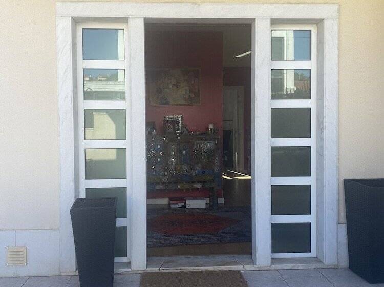 مبيت وإفطار Yellow House