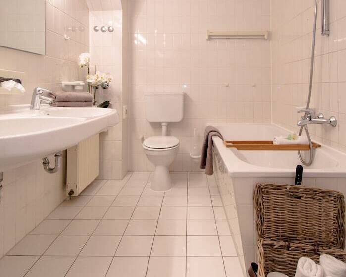 Living Am Carlsplatz