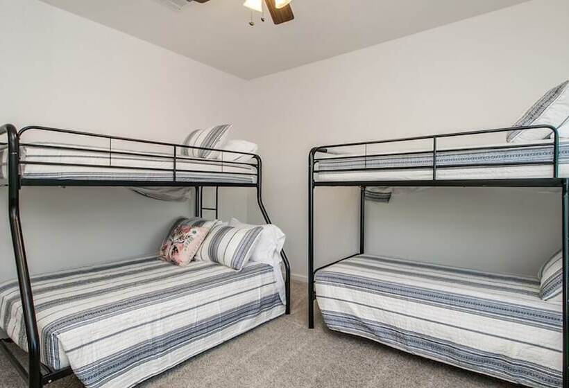 Casa Buenaluxurious Retreat W/2 Masters & Views!