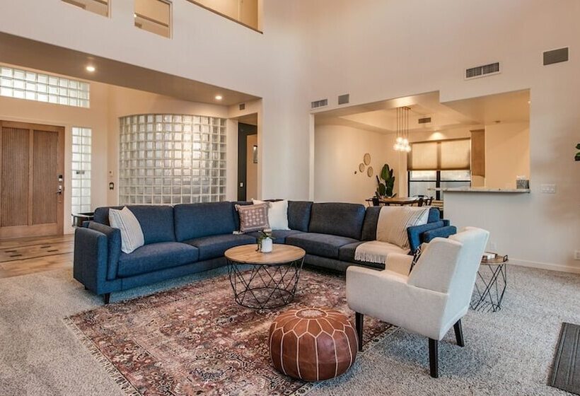 Casa Buenaluxurious Retreat W/2 Masters & Views!