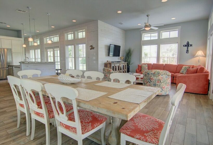 Amazing Grace 128 St