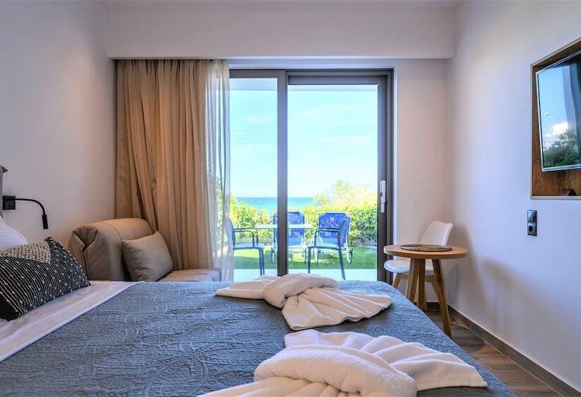 Cubes On The Beach Athens Airport