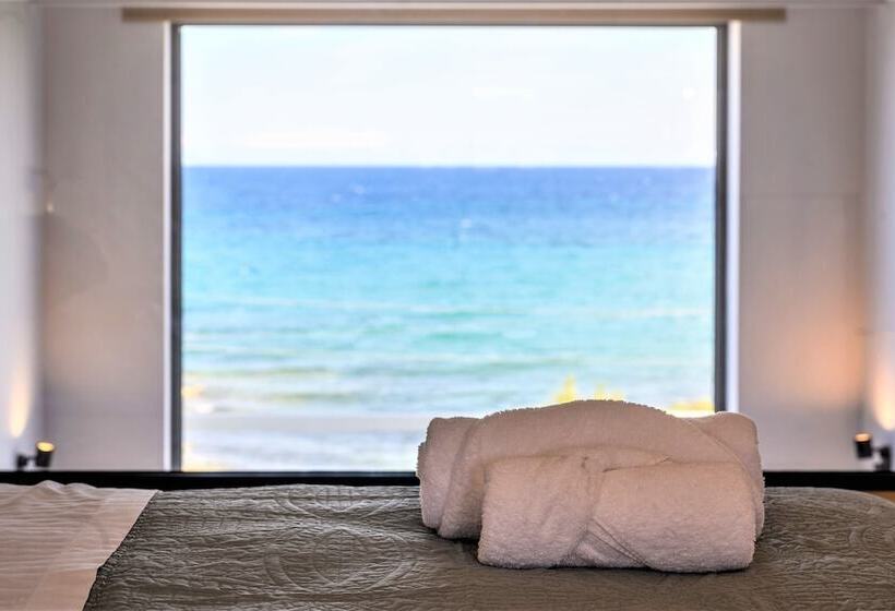 Cubes On The Beach Athens Airport