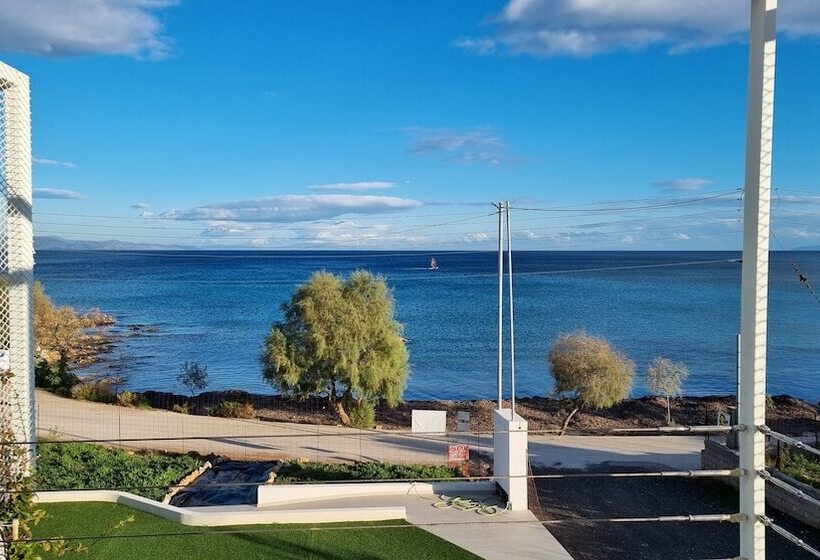 Cubes On The Beach Athens Airport