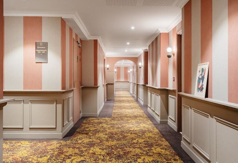 Edgar Suites Châtillon