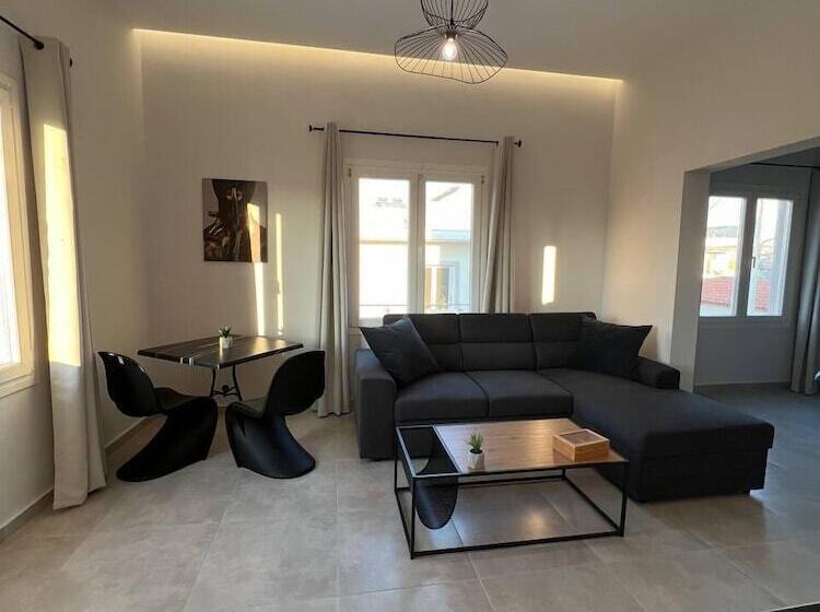 Elefsinian Mysteries Apartments