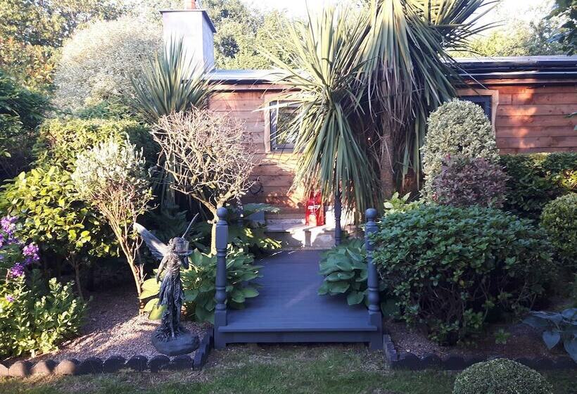 Ever Wanted To Go Off Grid,then This Is For You