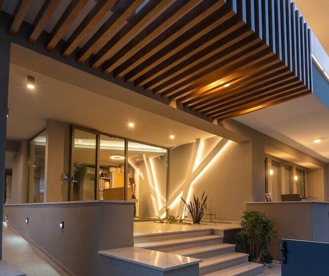 Funtuki Seaside Apartments