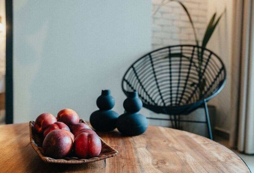 Funtuki Seaside Apartments