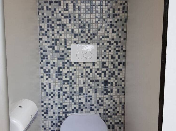 Glamping At An Agriturismo In The Vineyard