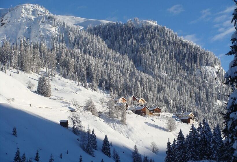 فندق فئة نجمة واحدة Design Chalet Zirm Check In At Olympia