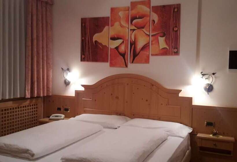 فندق فئة نجمة واحدة Design Chalet Zirm Check In At Olympia