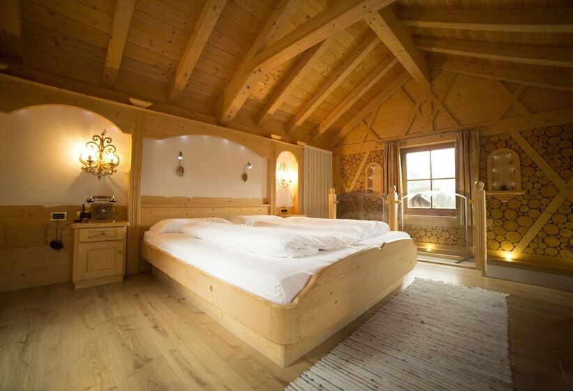 فندق فئة نجمة واحدة Design Chalet Zirm Check In At Olympia