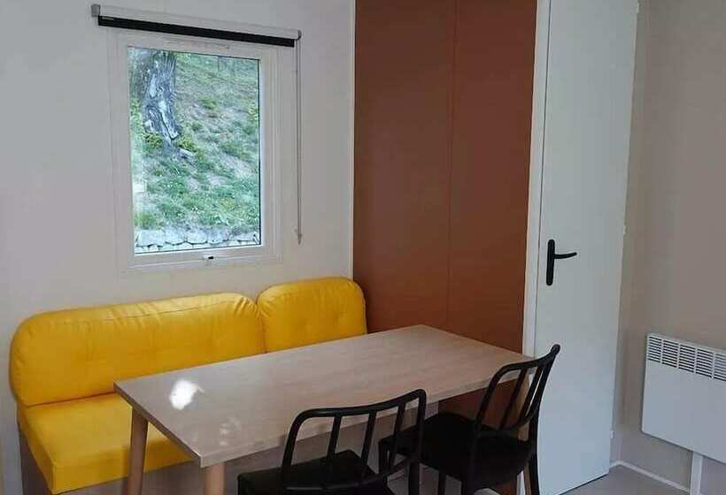 Отель Camping Lac De Villefort