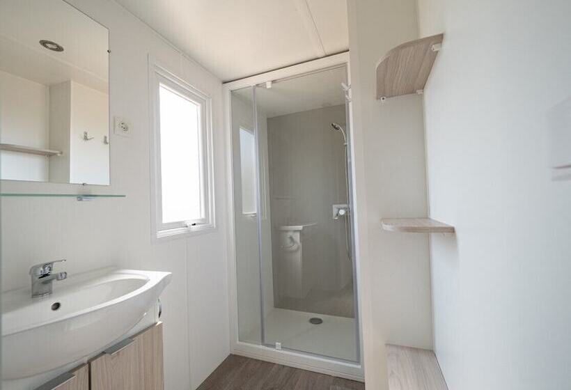 Отель Camping L Orangeraie