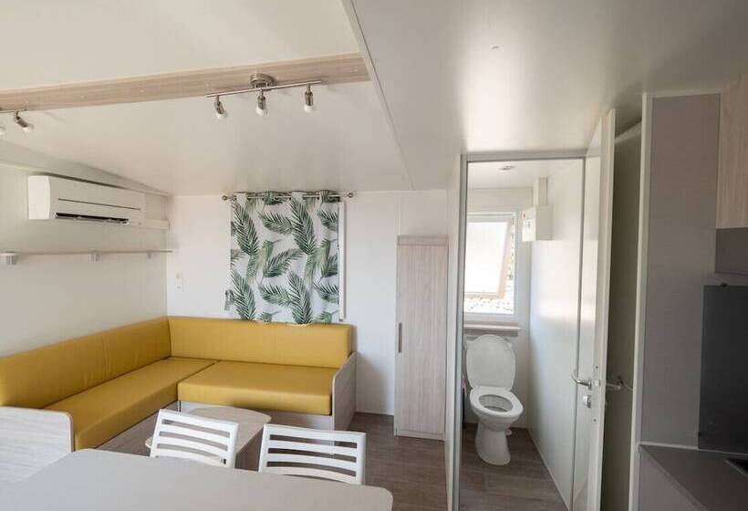 Отель Camping L Orangeraie