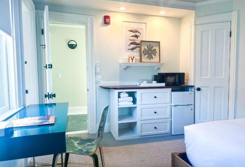 בית מלון כפרי Centerboard