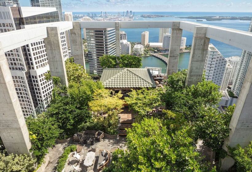 فندق East Miami Residences