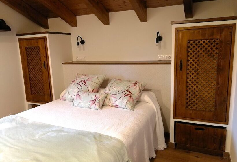 בית מלון כפרי Eguen Goiko