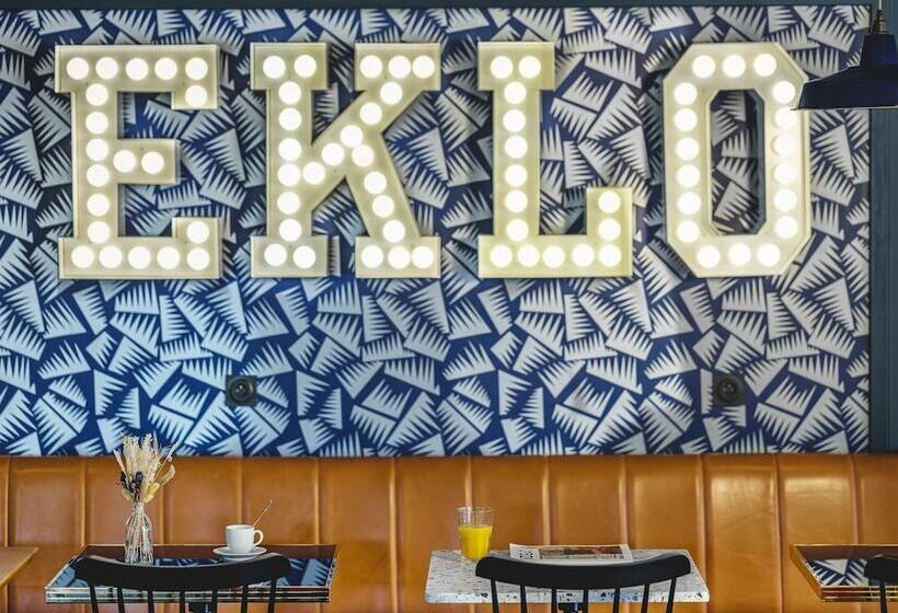 Отель Eklo Roissy