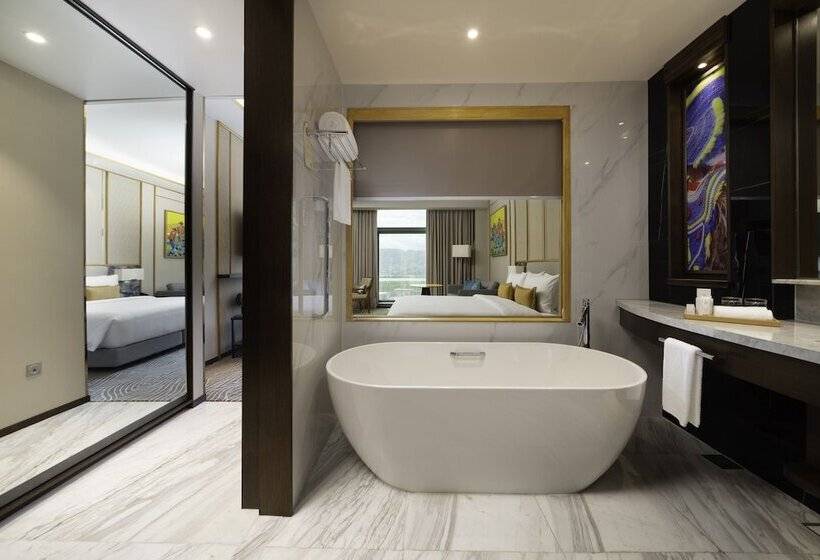 Fili Hotel At Nustar Cebu