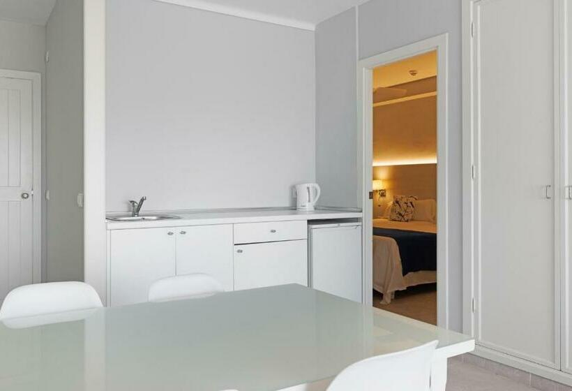 ホテル Flipflop Cala Mandia