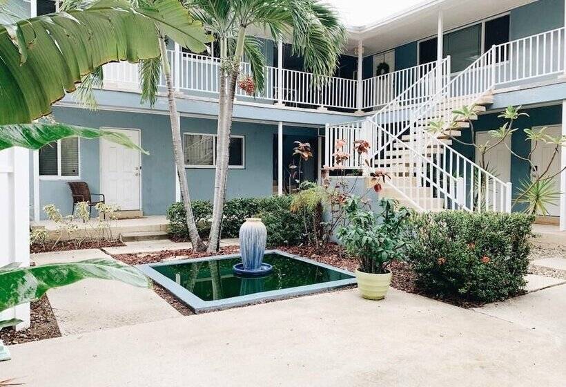 ホテル Galleria Apartments By Lowkl