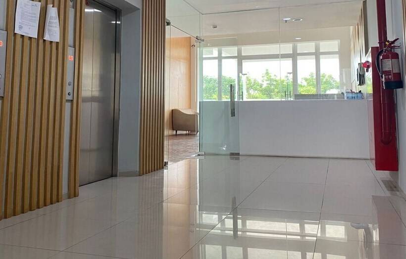 Отель Hariss Inn Bandara