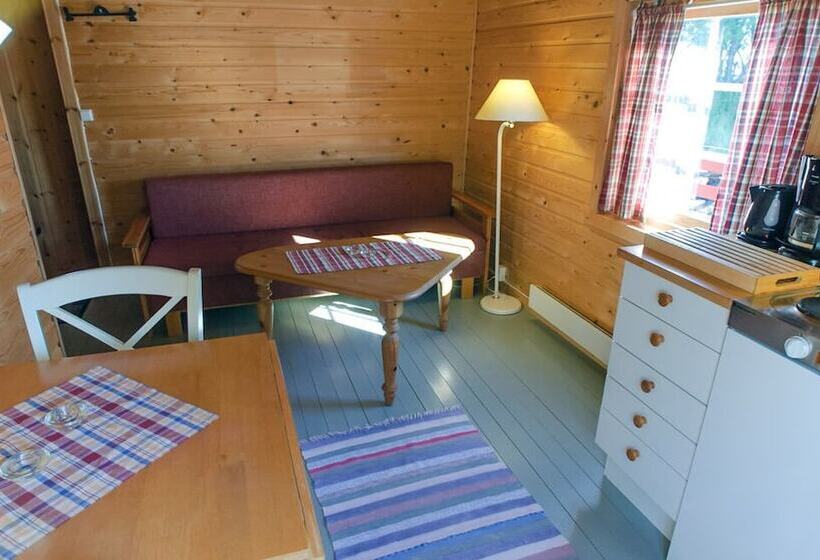 Отель Henningsvær Rorbuer