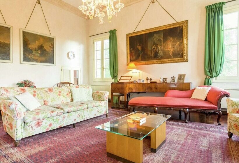 בית מלון כפרי Historic Venetian Style Castle In Piombino Dese With Pool