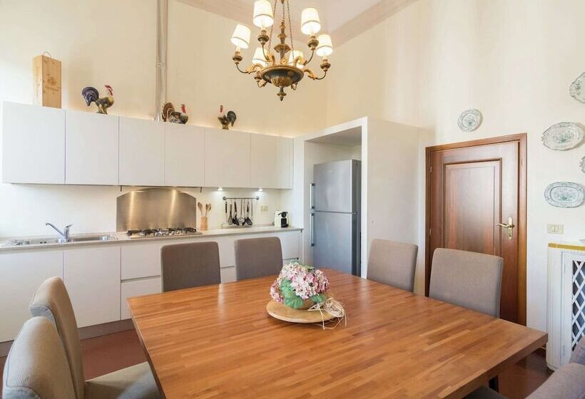 בית מלון כפרי Historic Venetian Style Castle In Piombino Dese With Pool