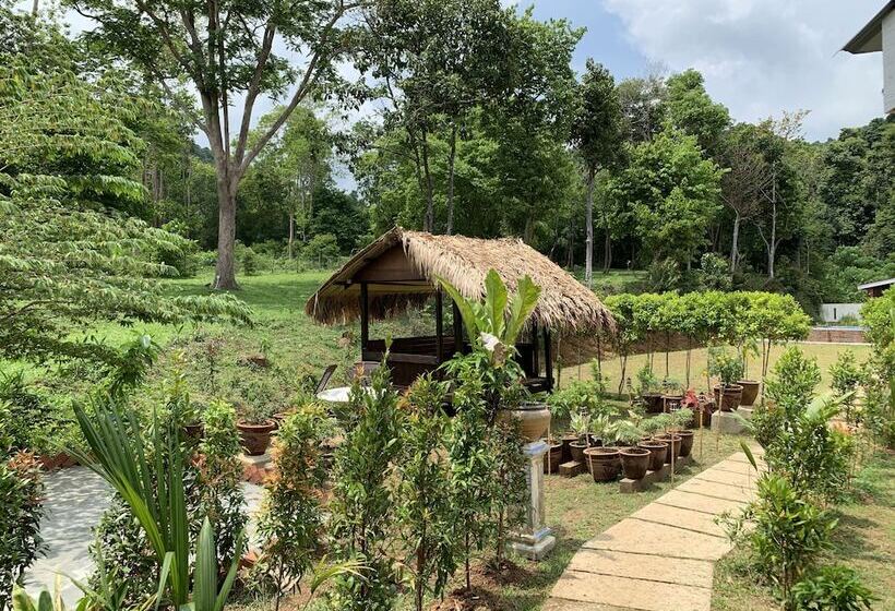 호텔 Hujung Kampung