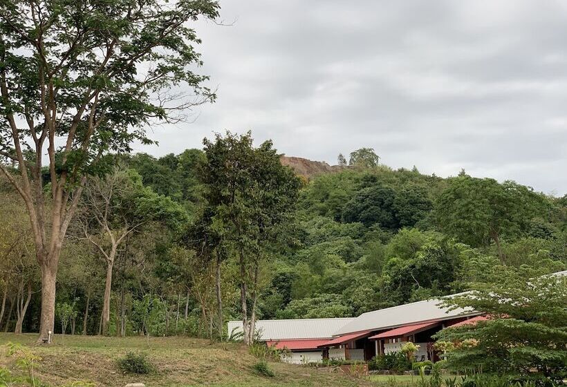 호텔 Hujung Kampung