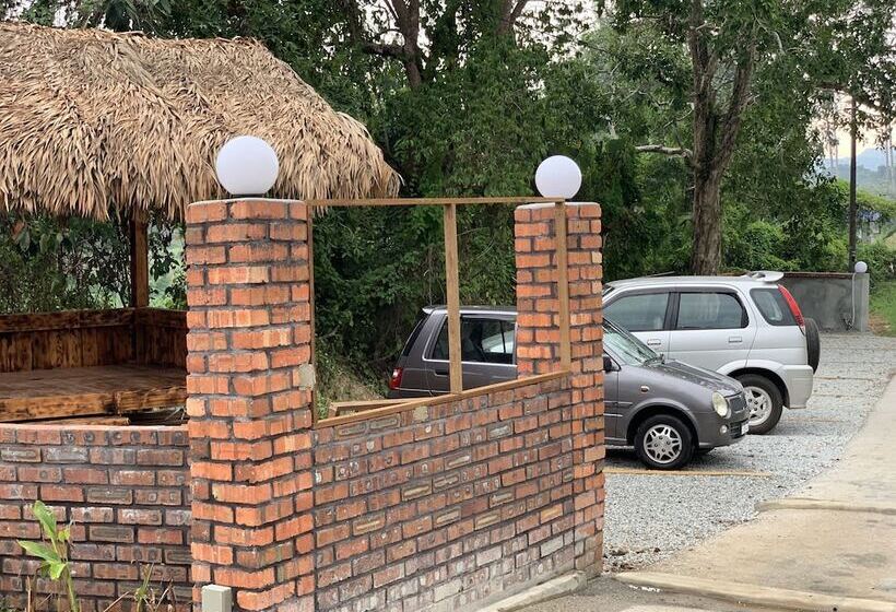 호텔 Hujung Kampung