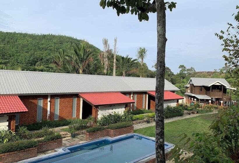 호텔 Hujung Kampung