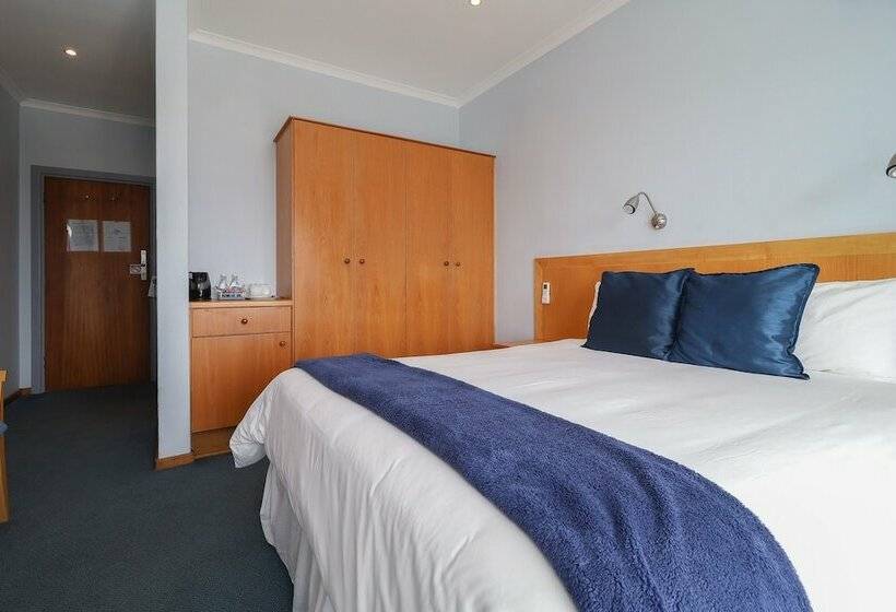 ホテル The Humewood