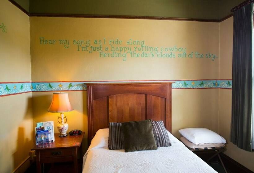 Отель Mcmenamins White Eagle