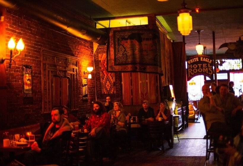 Отель Mcmenamins White Eagle