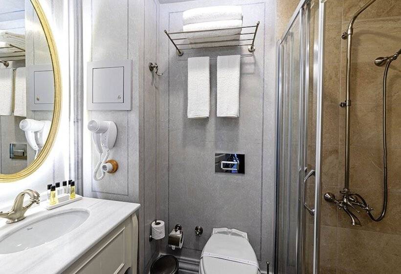 هتل Meroddi Barnathan